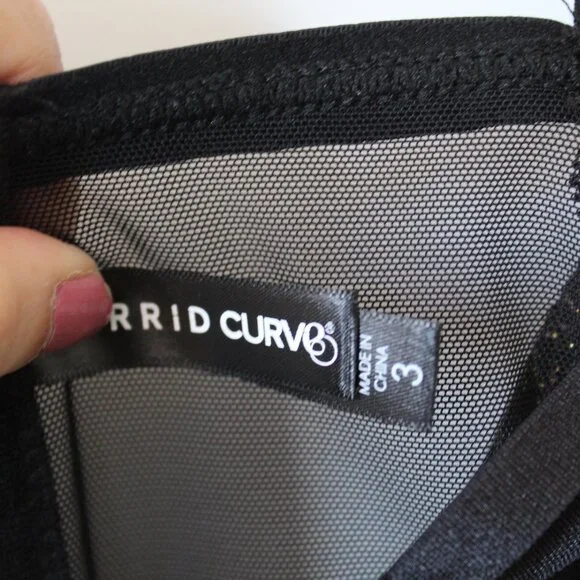 Torrid Strappy Lurex Lace Underwire Bra - Picture 4 of 7